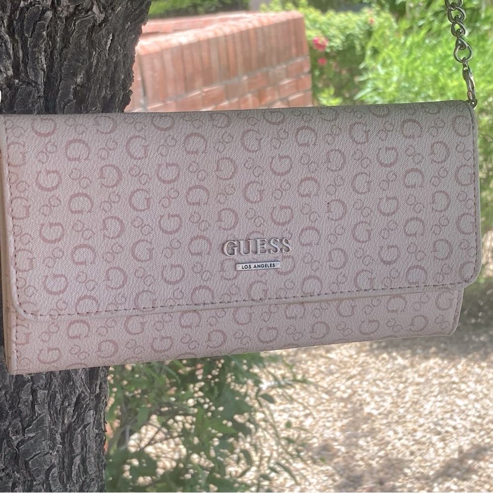 guess wallet purse